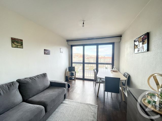 Appartement F2 à louer - 2 pièces - 45.78 m2 - NANCY - 54 - LORRAINE - Century 21 Joël Pierre Immobilier