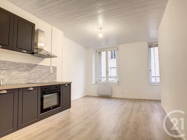 Appartement F2 à louer - 2 pièces - 41.0 m2 - NANCY - 54 - LORRAINE - Century 21 Joël Pierre Immobilier