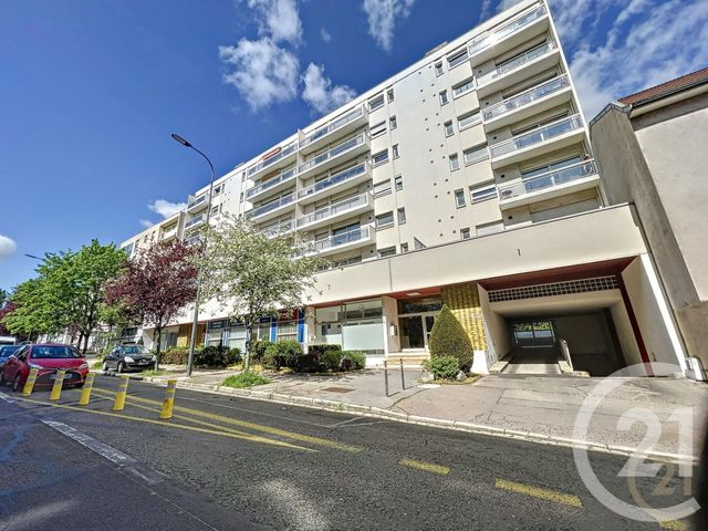 Appartement F5 à vendre - 5 pièces - 100.31 m2 - NANCY - 54 - LORRAINE - Century 21 Joël Pierre Immobilier