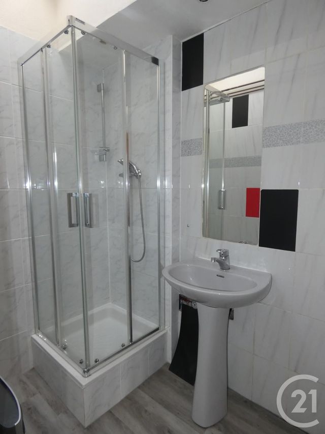 Afficher la photo en grand immeuble à vendre - 193.0 m2 - NANCY - 54 - LORRAINE - Century 21 Joël Pierre Immobilier