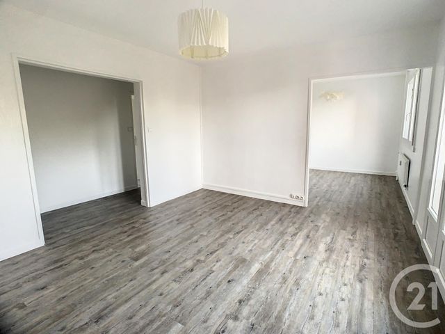 Appartement F5 à louer - 5 pièces - 79.28 m2 - MALZEVILLE - 54 - LORRAINE - Century 21 Joël Pierre Immobilier