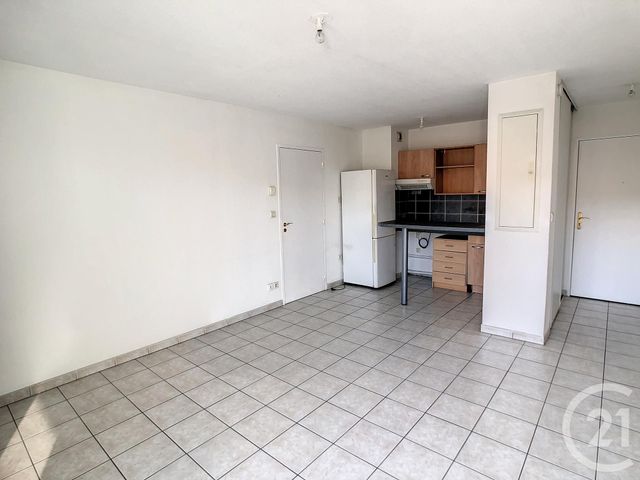Appartement F2 à louer - 2 pièces - 38.63 m2 - NANCY - 54 - LORRAINE - Century 21 Joël Pierre Immobilier