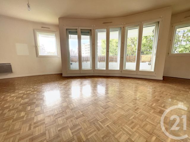 Appartement F5 à vendre - 5 pièces - 94.0 m2 - NANCY - 54 - LORRAINE - Century 21 Joël Pierre Immobilier