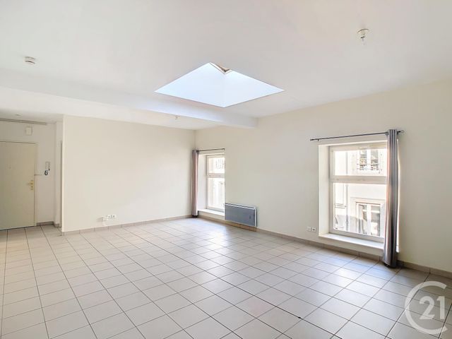 Appartement F3 à louer - 3 pièces - 86.15 m2 - NANCY - 54 - LORRAINE - Century 21 Joël Pierre Immobilier