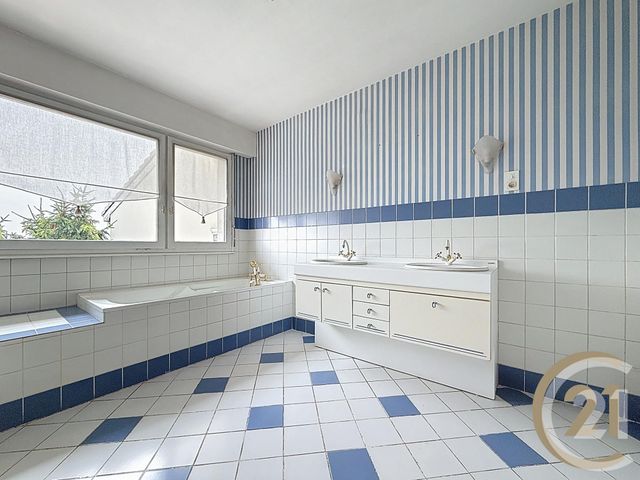 maison à vendre - 8 pièces - 156.3 m2 - VANDOEUVRE LES NANCY - 54 - LORRAINE - Century 21 Joël Pierre Immobilier