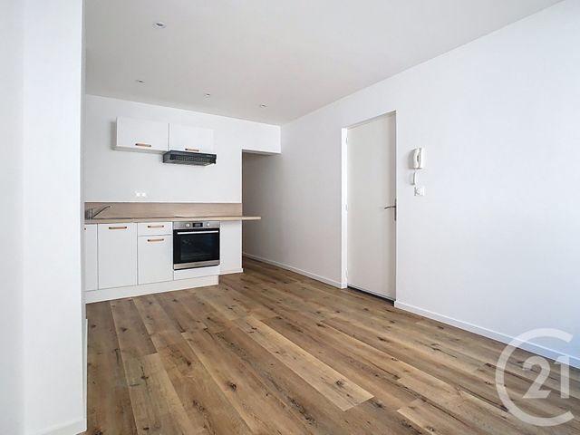 Appartement F2 à louer - 2 pièces - 36.2 m2 - NANCY - 54 - LORRAINE - Century 21 Joël Pierre Immobilier