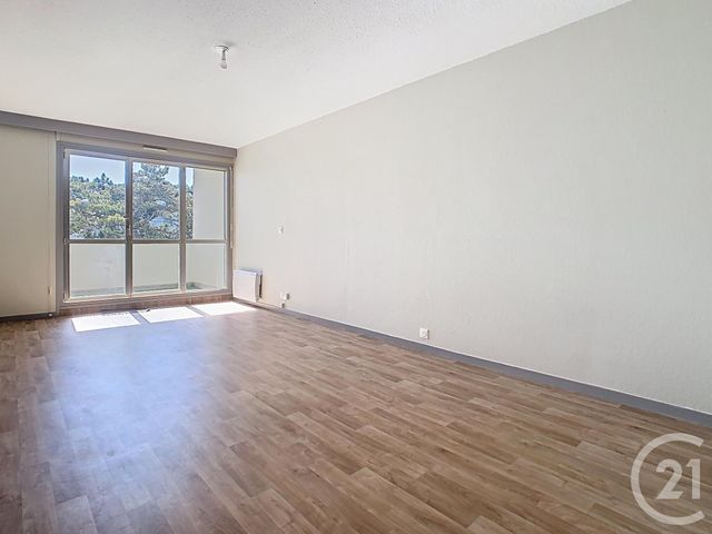 Appartement F1 à louer - 1 pièce - 27.25 m2 - VANDOEUVRE LES NANCY - 54 - LORRAINE - Century 21 Joël Pierre Immobilier