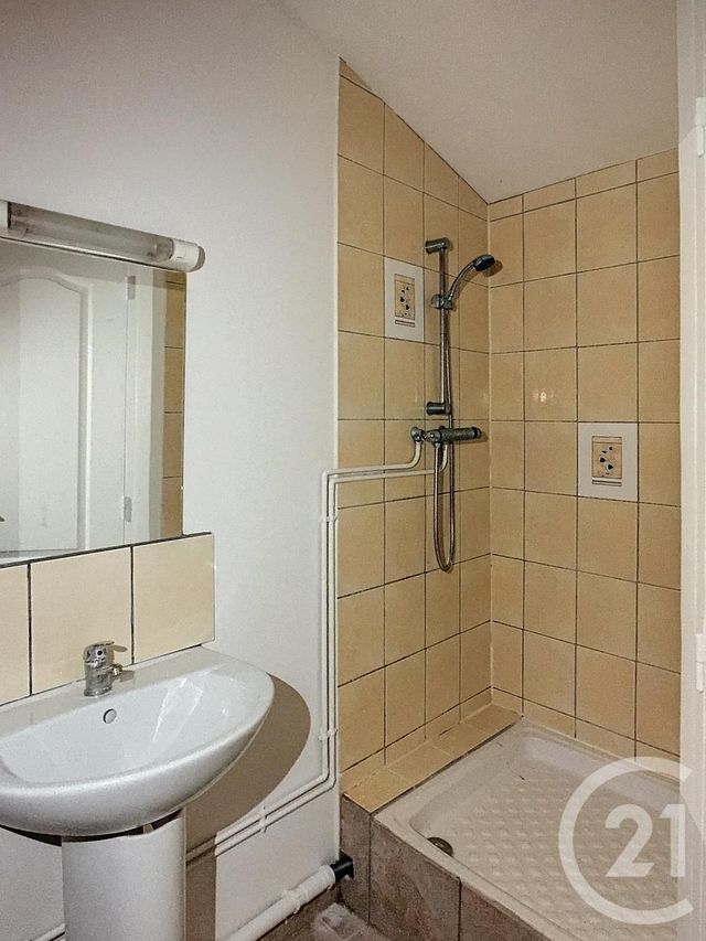 Appartement Studio à louer - 1 pièce - 20.0 m2 - LIVERDUN - 54 - LORRAINE - Century 21 Joël Pierre Immobilier