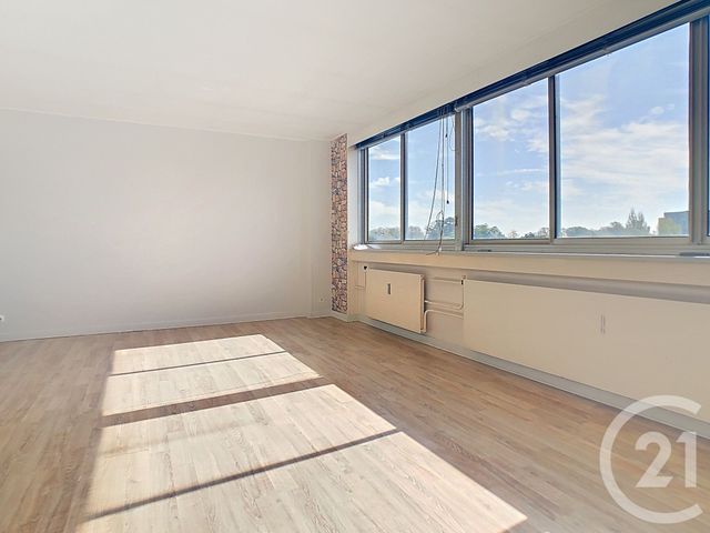 Appartement F2 à louer - 2 pièces - 50.57 m2 - VANDOEUVRE LES NANCY - 54 - LORRAINE - Century 21 Joël Pierre Immobilier