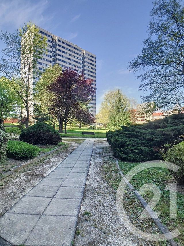 Afficher la photo en grand Appartement F2 à louer - 2 pièces - 50.57 m2 - VANDOEUVRE LES NANCY - 54 - LORRAINE - Century 21 Joël Pierre Immobilier