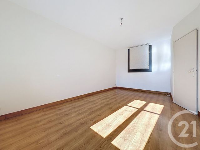 Appartement F3 à louer - 3 pièces - 68.04 m2 - LAXOU - 54 - LORRAINE - Century 21 Joël Pierre Immobilier