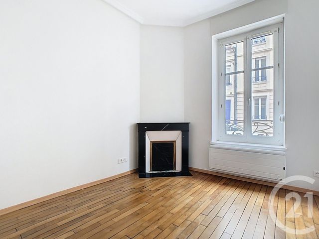 Appartement F3 à louer - 3 pièces - 42.23 m2 - NANCY - 54 - LORRAINE - Century 21 Joël Pierre Immobilier