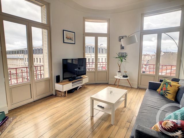 Appartement F3 à louer - 3 pièces - 84.98 m2 - NANCY - 54 - LORRAINE - Century 21 Joël Pierre Immobilier