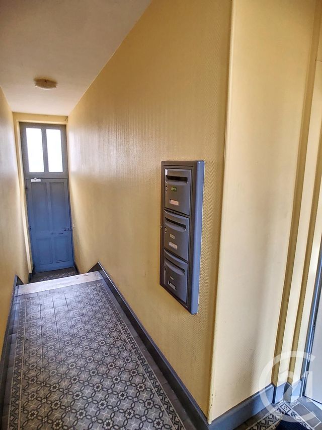 Appartement F1 à louer - 1 pièce - 30.55 m2 - NANCY - 54 - LORRAINE - Century 21 Joël Pierre Immobilier