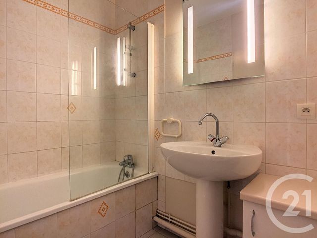 Appartement F1 à louer - 1 pièce - 30.55 m2 - NANCY - 54 - LORRAINE - Century 21 Joël Pierre Immobilier