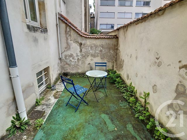 Appartement F1 à louer - 1 pièce - 30.55 m2 - NANCY - 54 - LORRAINE - Century 21 Joël Pierre Immobilier