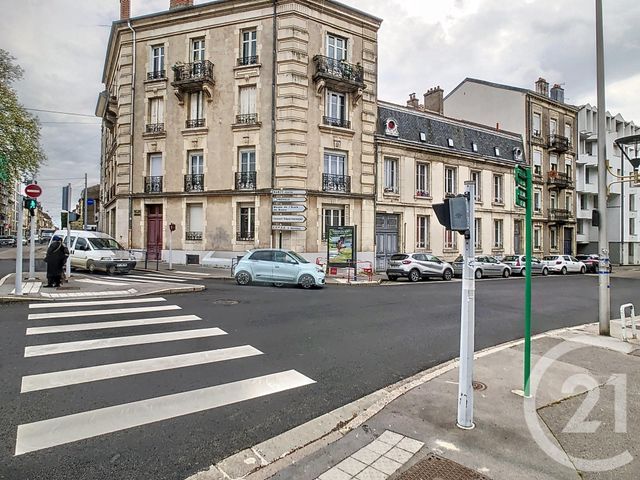 parking à louer - 12.0 m2 - NANCY - 54 - LORRAINE - Century 21 Joël Pierre Immobilier