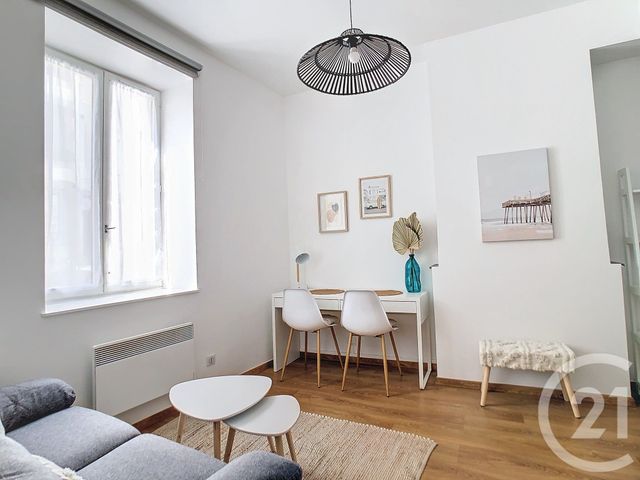 Appartement F2 à louer - 2 pièces - 25.0 m2 - NANCY - 54 - LORRAINE - Century 21 Joël Pierre Immobilier