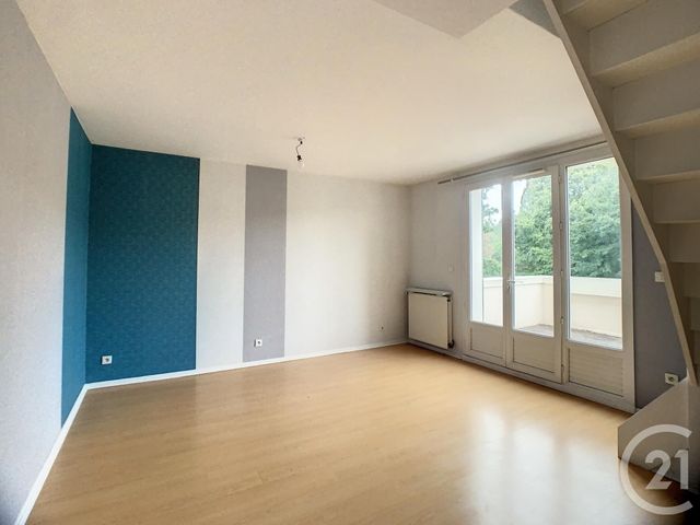 Appartement Duplex à louer - 2 pièces - 45.05 m2 - VILLERS LES NANCY - 54 - LORRAINE - Century 21 Joël Pierre Immobilier