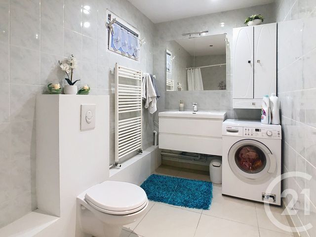 Appartement F5 à vendre - 5 pièces - 108.18 m2 - CHAMPIGNEULLES - 54 - LORRAINE - Century 21 Joël Pierre Immobilier