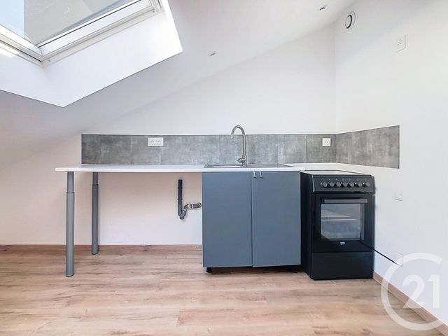 Appartement F3 à louer - 3 pièces - 37.18 m2 - NANCY - 54 - LORRAINE - Century 21 Joël Pierre Immobilier