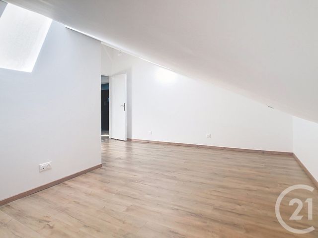 Appartement F3 à louer - 3 pièces - 37.18 m2 - NANCY - 54 - LORRAINE - Century 21 Joël Pierre Immobilier