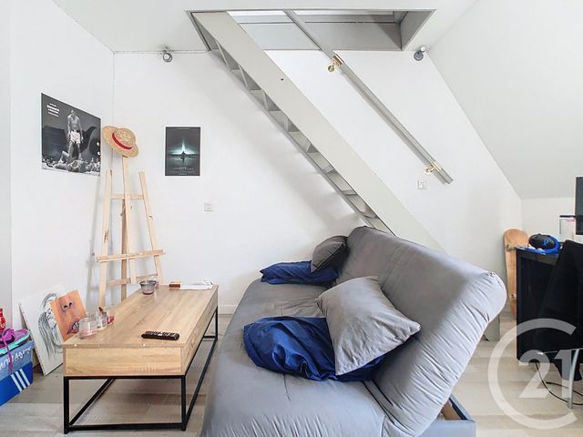 Appartement Duplex à louer - 2 pièces - 24.68 m2 - NANCY - 54 - LORRAINE - Century 21 Joël Pierre Immobilier