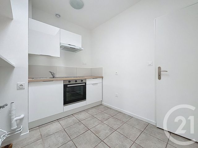 Appartement F2 à louer - 2 pièces - 39.3 m2 - NANCY - 54 - LORRAINE - Century 21 Joël Pierre Immobilier