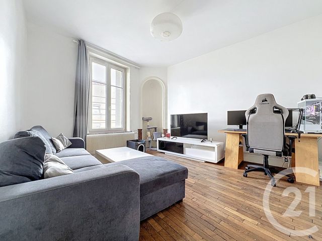 Appartement F2 à louer - 2 pièces - 49.6 m2 - NANCY - 54 - LORRAINE - Century 21 Joël Pierre Immobilier