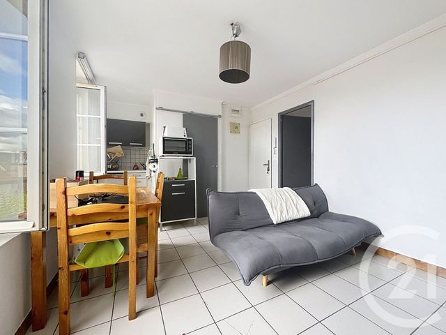 Appartement F2 à louer - 2 pièces - 27.04 m2 - NANCY - 54 - LORRAINE - Century 21 Joël Pierre Immobilier