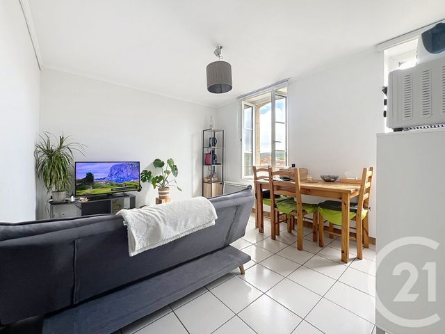 Afficher la photo en grand Appartement F2 à louer - 2 pièces - 27.04 m2 - NANCY - 54 - LORRAINE - Century 21 Joël Pierre Immobilier