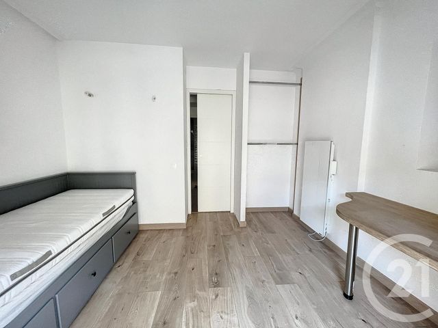 Afficher la photo en grand Appartement F3 à louer - 3 pièces - 56.8 m2 - NANCY - 54 - LORRAINE - Century 21 Joël Pierre Immobilier