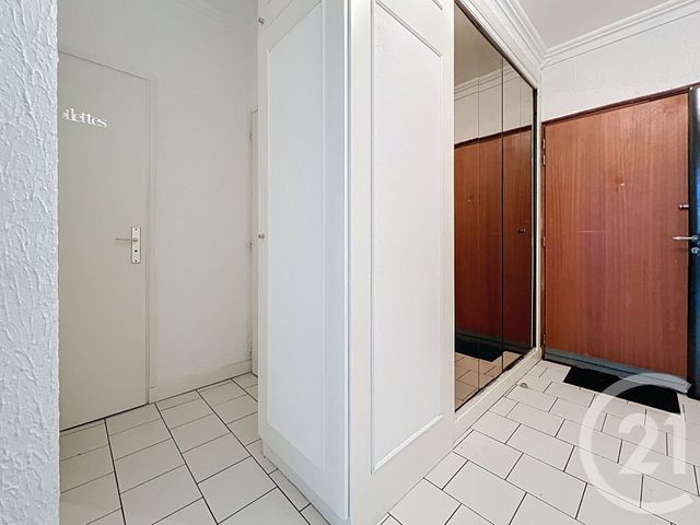 Appartement F3 à louer - 3 pièces - 71.59 m2 - NANCY - 54 - LORRAINE - Century 21 Joël Pierre Immobilier