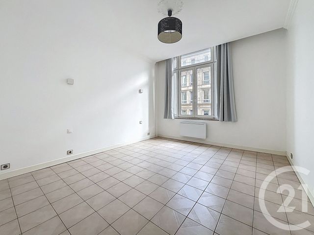 Appartement F3 à louer - 3 pièces - 71.59 m2 - NANCY - 54 - LORRAINE - Century 21 Joël Pierre Immobilier