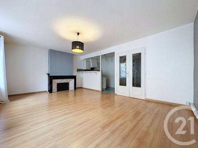 Appartement F2 à louer - 2 pièces - 57.46 m2 - NANCY - 54 - LORRAINE - Century 21 Joël Pierre Immobilier
