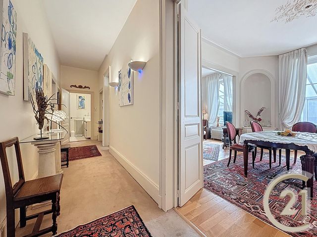 Afficher la photo en grand Appartement F5 à vendre - 5 pièces - 106.88 m2 - NANCY - 54 - LORRAINE - Century 21 Joël Pierre Immobilier