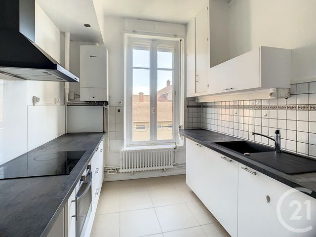 Appartement à louer - 3 pièces - 82.68 m2 - NANCY - 54 - LORRAINE - Century 21 Joël Pierre Immobilier