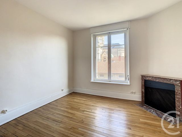 Appartement à louer - 3 pièces - 82.68 m2 - NANCY - 54 - LORRAINE - Century 21 Joël Pierre Immobilier