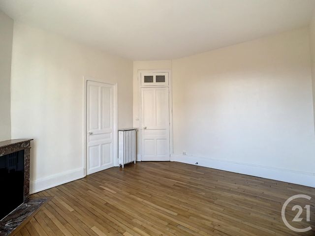 Appartement à louer - 3 pièces - 82.68 m2 - NANCY - 54 - LORRAINE - Century 21 Joël Pierre Immobilier