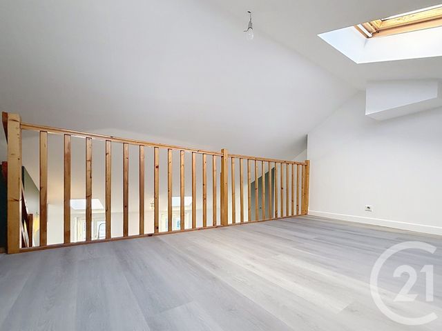 Appartement Duplex à louer - 2 pièces - 43.22 m2 - NANCY - 54 - LORRAINE - Century 21 Joël Pierre Immobilier