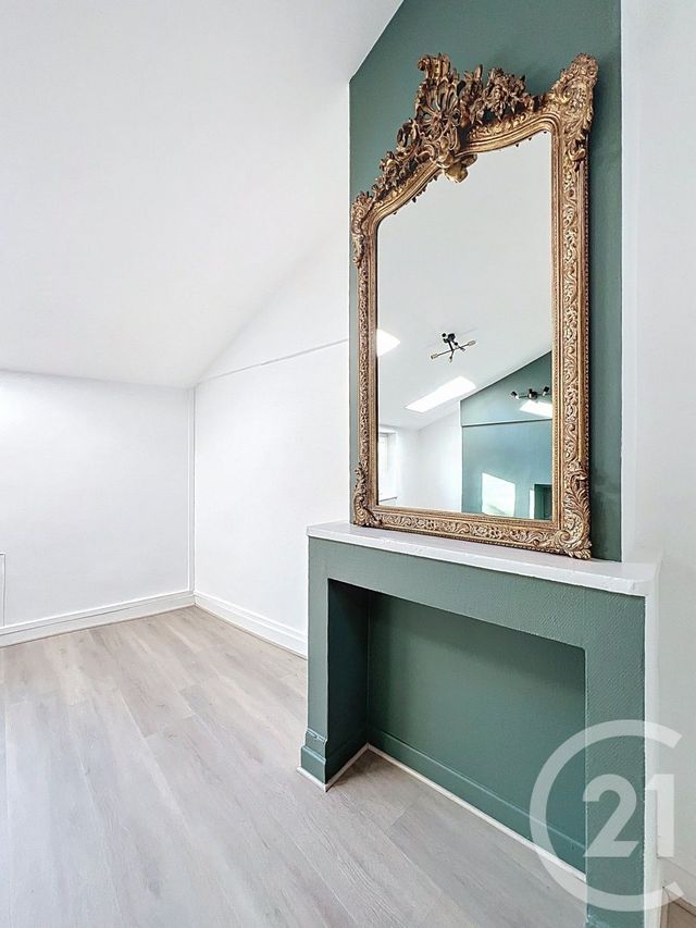 Appartement Duplex à louer - 2 pièces - 43.22 m2 - NANCY - 54 - LORRAINE - Century 21 Joël Pierre Immobilier