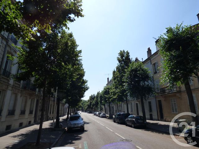parking à louer - 10.0 m2 - NANCY - 54 - LORRAINE - Century 21 Joël Pierre Immobilier