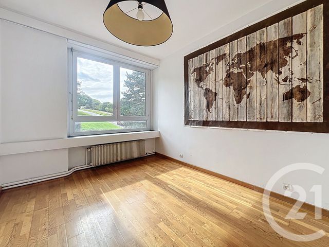 Appartement F6 à louer - 6 pièces - 135.78 m2 - VANDOEUVRE LES NANCY - 54 - LORRAINE - Century 21 Joël Pierre Immobilier