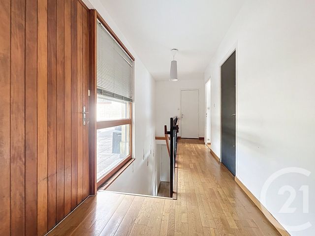 Appartement F6 à louer - 6 pièces - 135.78 m2 - VANDOEUVRE LES NANCY - 54 - LORRAINE - Century 21 Joël Pierre Immobilier