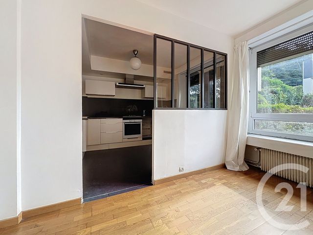 Appartement F6 à louer - 6 pièces - 135.78 m2 - VANDOEUVRE LES NANCY - 54 - LORRAINE - Century 21 Joël Pierre Immobilier