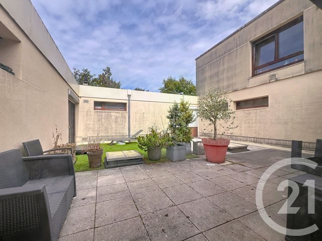 Appartement F6 à louer - 6 pièces - 135.78 m2 - VANDOEUVRE LES NANCY - 54 - LORRAINE - Century 21 Joël Pierre Immobilier