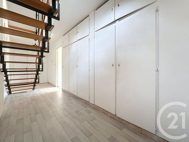 Appartement F6 à louer - 6 pièces - 135.78 m2 - VANDOEUVRE LES NANCY - 54 - LORRAINE - Century 21 Joël Pierre Immobilier