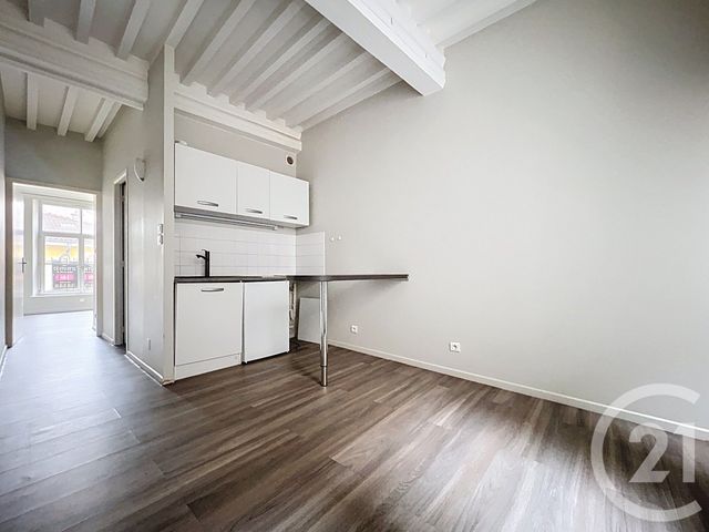Appartement F2 à louer - 2 pièces - 29.3 m2 - NANCY - 54 - LORRAINE - Century 21 Joël Pierre Immobilier