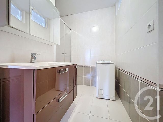 Appartement F4 à louer - 4 pièces - 92.94 m2 - NANCY - 54 - LORRAINE - Century 21 Joël Pierre Immobilier