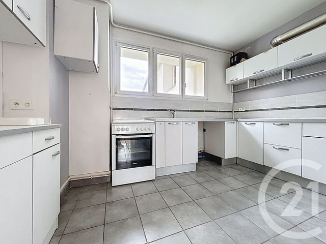 Appartement F4 à louer - 4 pièces - 92.94 m2 - NANCY - 54 - LORRAINE - Century 21 Joël Pierre Immobilier